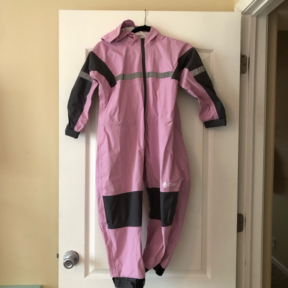 Oaki rain suit size 8/9